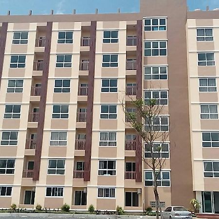 Chantorn Residence Si Racha Exterior foto